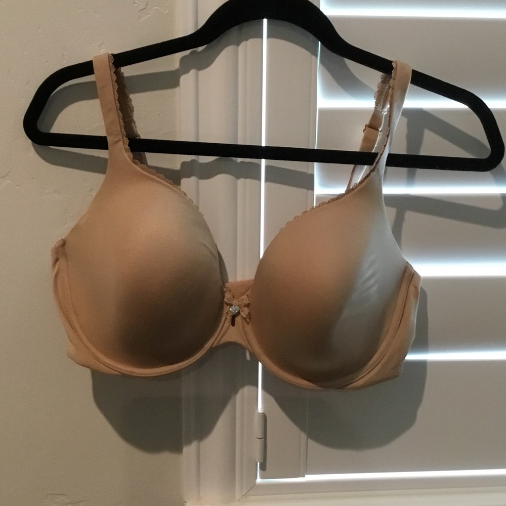 Victoria's Secret Nude T-Shirt Bra